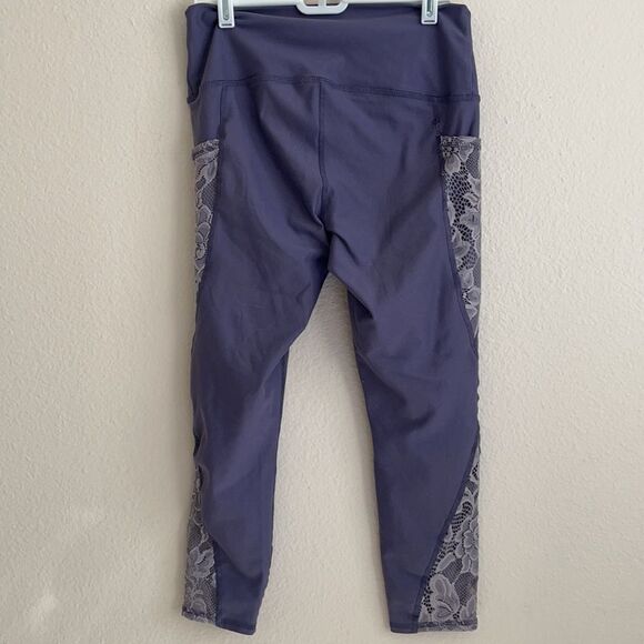 Purple leggings   - Picture 5 of 5